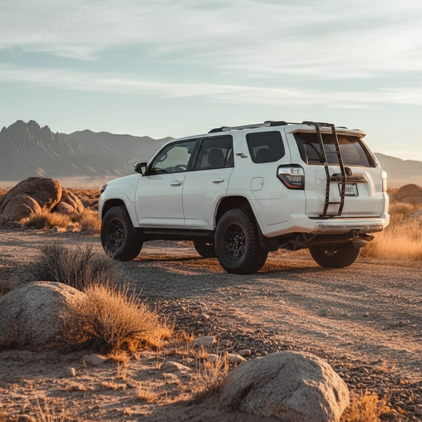 4Runner Ladder Aluminum Trunk Hatch Ladder Rack Rear Window Mounted Ladder for Toyota