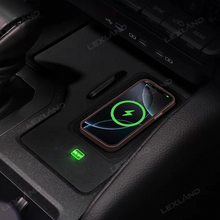 Land Cruiser Wireless Phone Charger 15W Armrest Charging Pad for Toyota