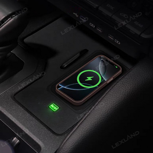 Land Cruiser Wireless Phone Charger 15W Armrest Charging Pad for Toyota