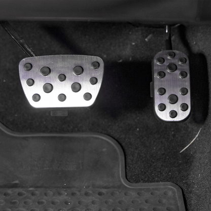 Tacoma Aluminum Foot Pedal Replacement Kit Non Slip Accelerator Brake Pedals for Toyota